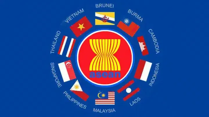 The ASEAN emblem ringed by the flags and names of its ten member states
